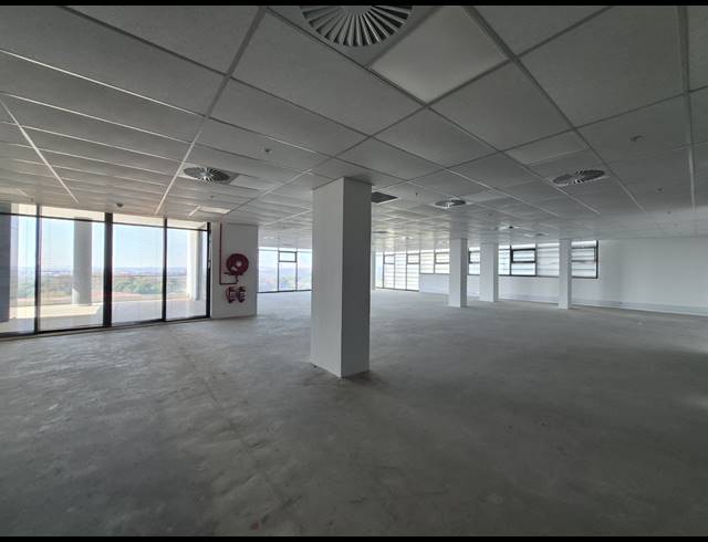 1,141M² OFFICE TO LET IN ILLOVO